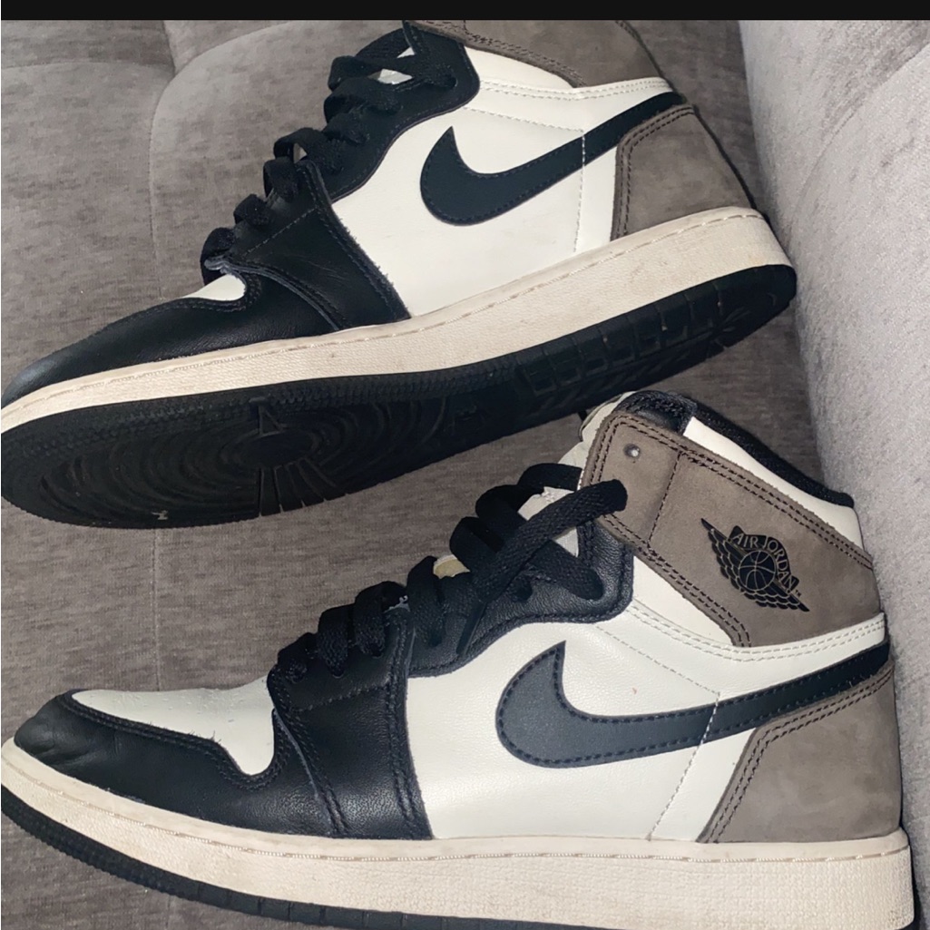 Air Jordan 1 Retro High Og Dark Mocha